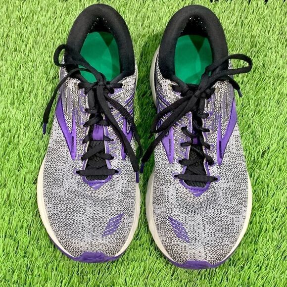 Brooks Adrenaline 19 Women’s Running Shoes. 10 - Picture 3 of 10